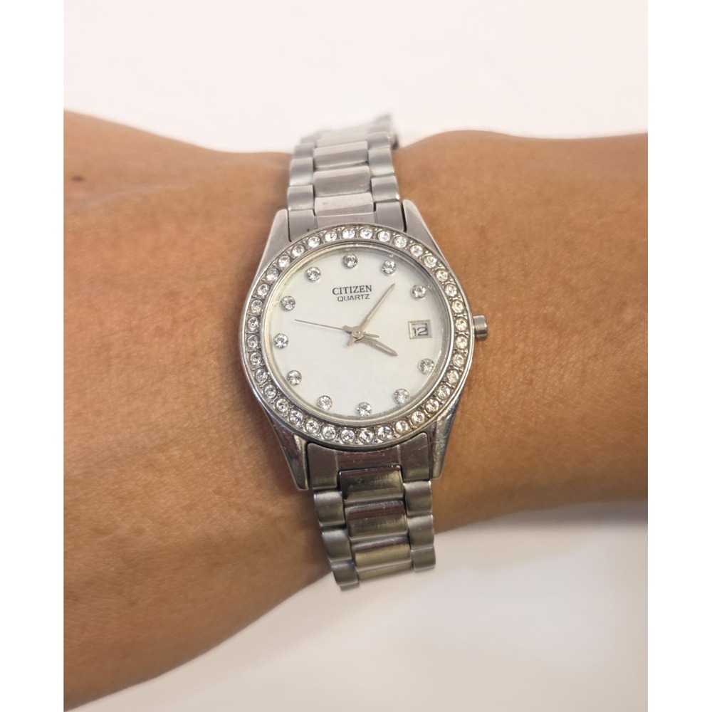 Women's Citizen Quartz Mother Of Pearl Dial Pave Bezel 7.5" New Battery
